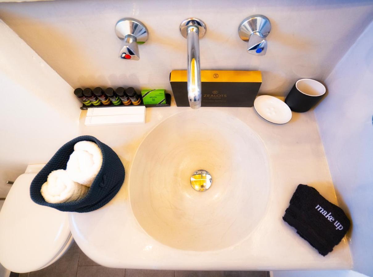 Mantellina Suites Kanala Extérieur photo